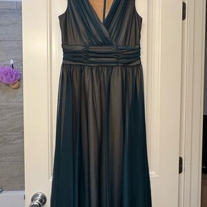 Elegant Dark Green Evening Gown